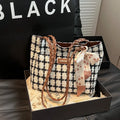 All-matching working commuter shopping shoulder bag in black with weaving details and sandwich pocket