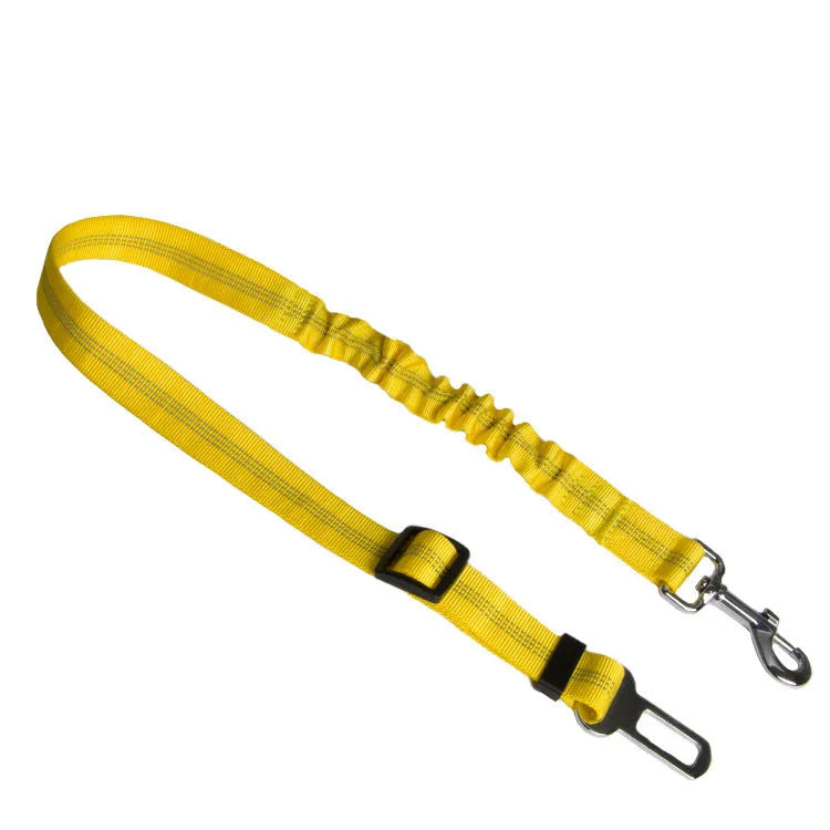 Nylon dog car seat belt towing rope in blue, 84cm extended length, on a white background