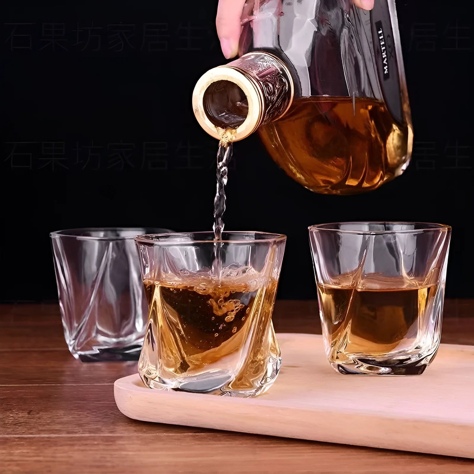 High-grade transparent 150ml swing whisky glass on table