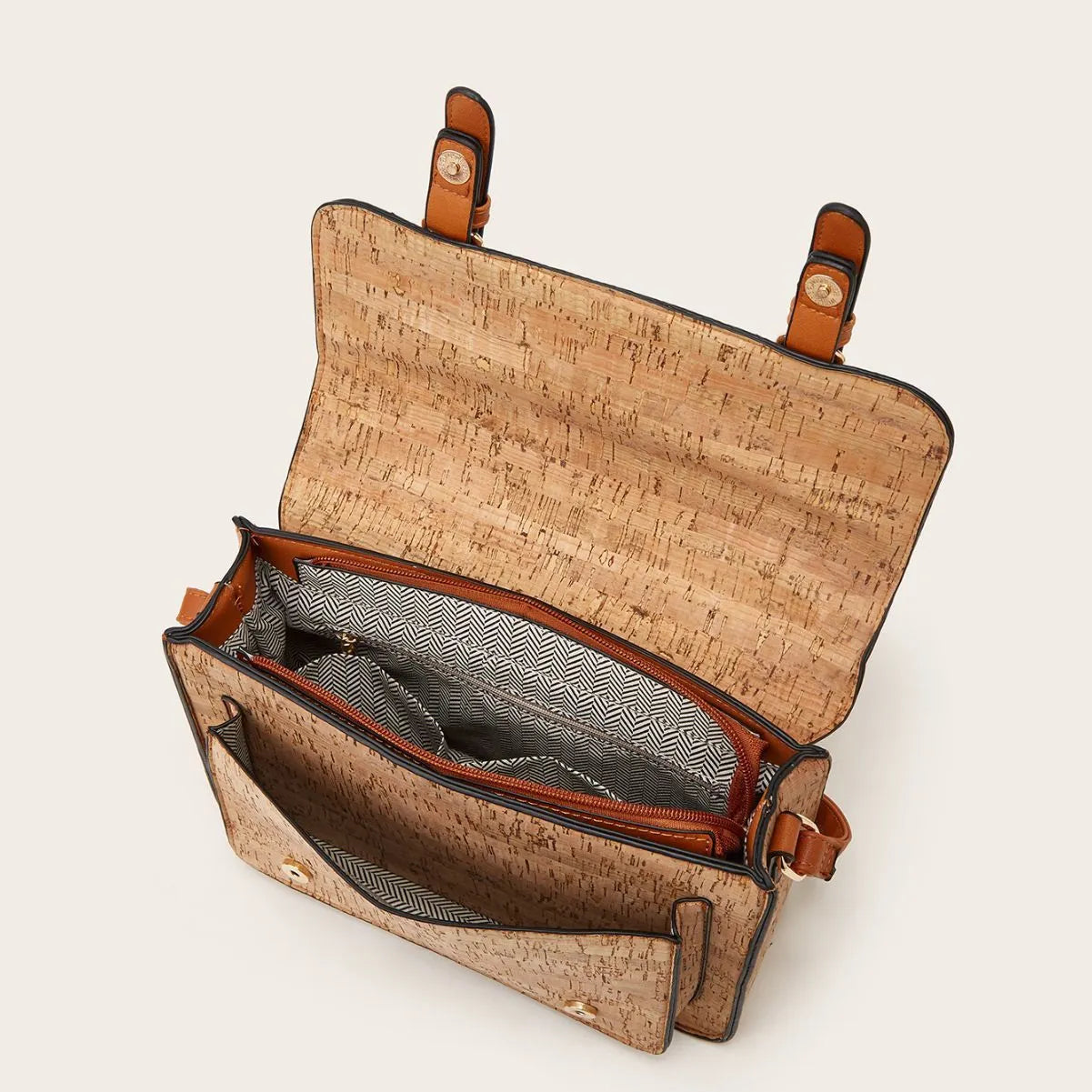 Women's printed PU crossbody bag with single shoulder strap in a large capacity design.