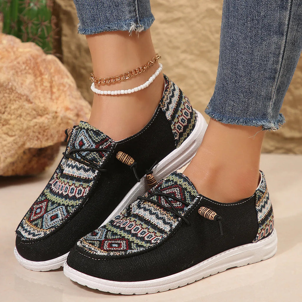 Women's flat round toe slip-on shoes in artificial PU with rubber soles in neutral colours