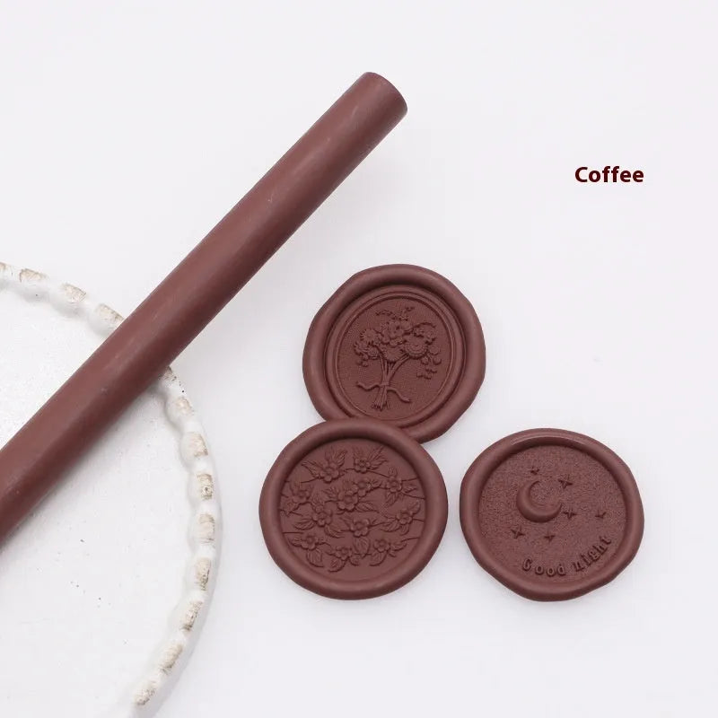 Round wax seal stick 11mm x 13mm in gold colour for envelope sealing with paint gun