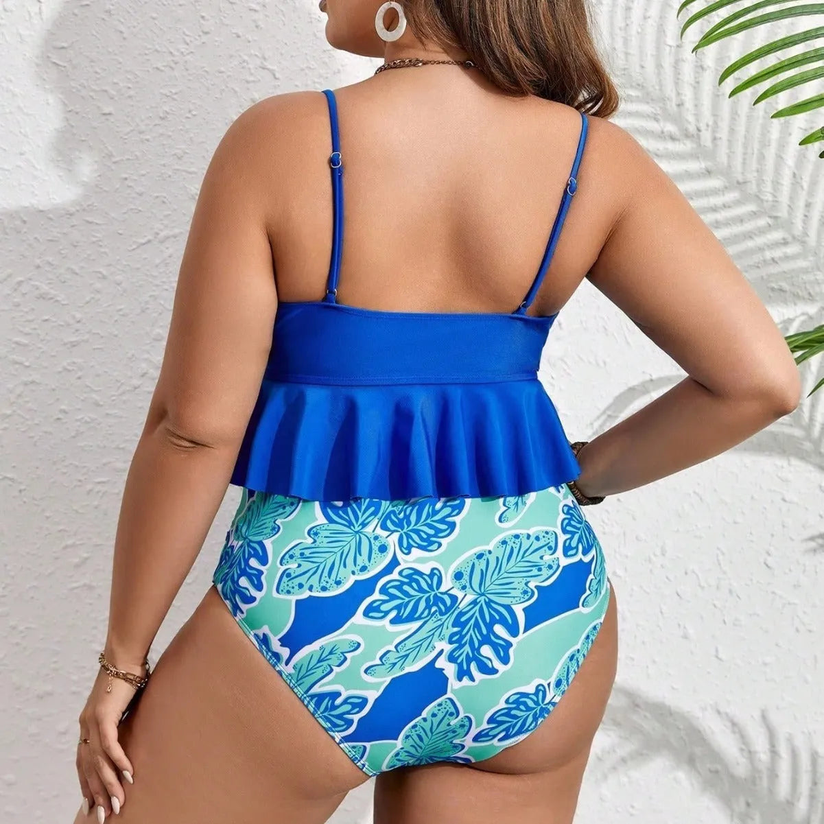Blue polyester bikini swimsuit set with top and shorts in extended sizes for European and American women