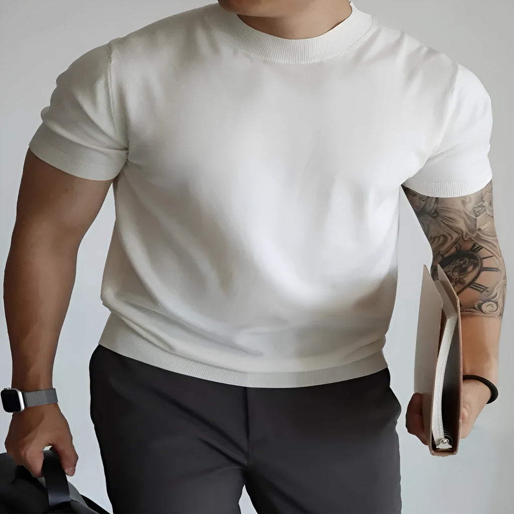 Men's solid colour slim-fit polyester T-shirt in dark gray, front view