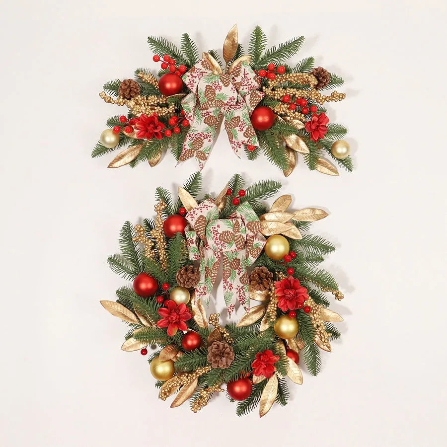 Plastic American country style Christmas garland with optional lights for stair banister or lintel decoration
