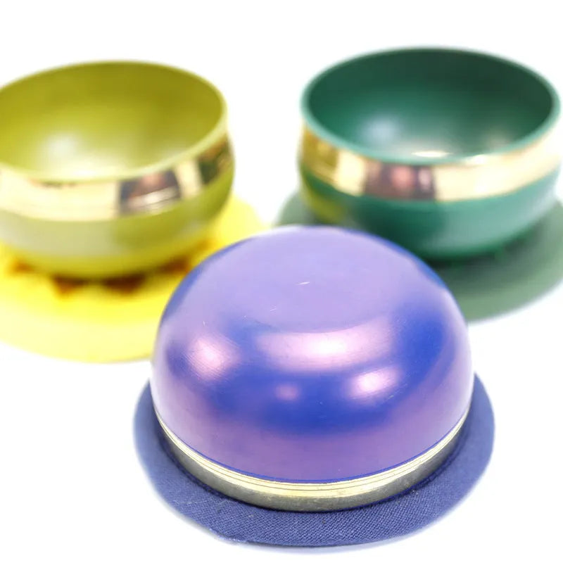 Handmade Himalayan singing bowl in seven colours, 7.8cm diameter percussion instrument for yoga and meditation