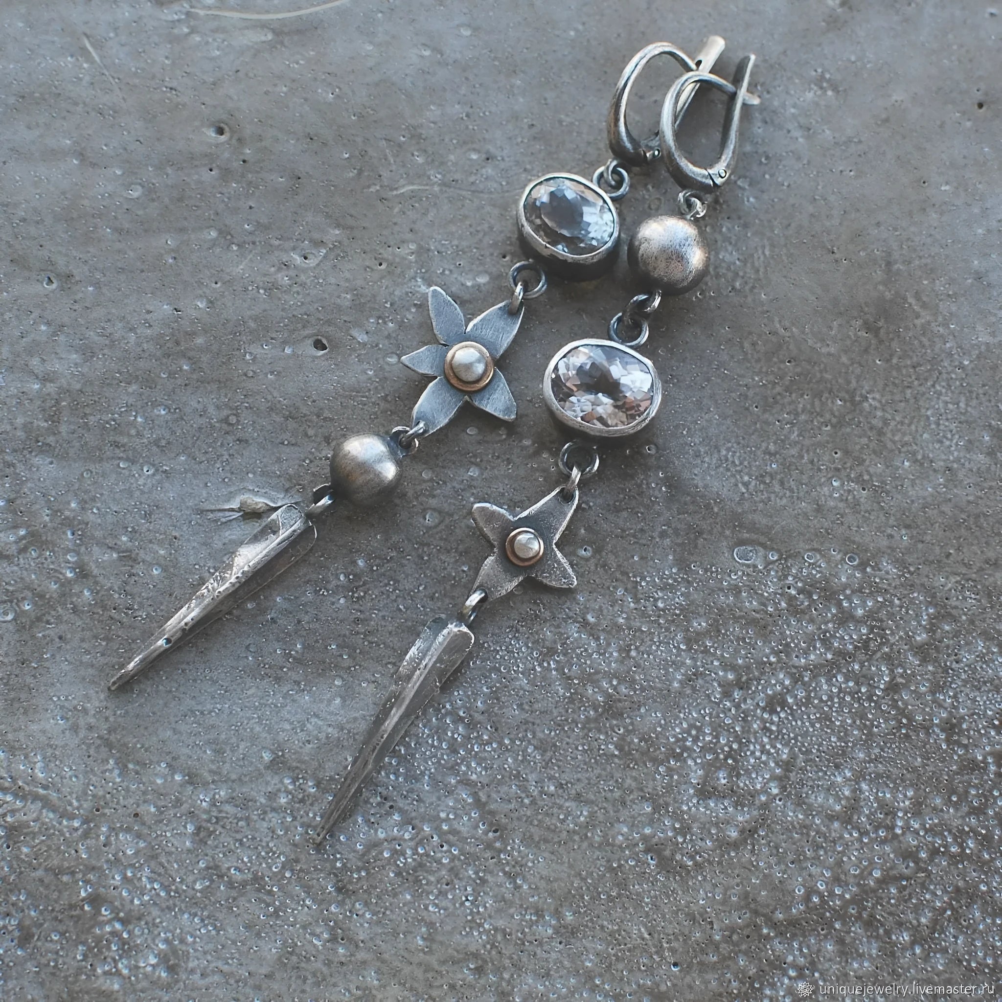 Geometric antique silver rhinestone pendant earrings with XINGX design on long alloy ear studs