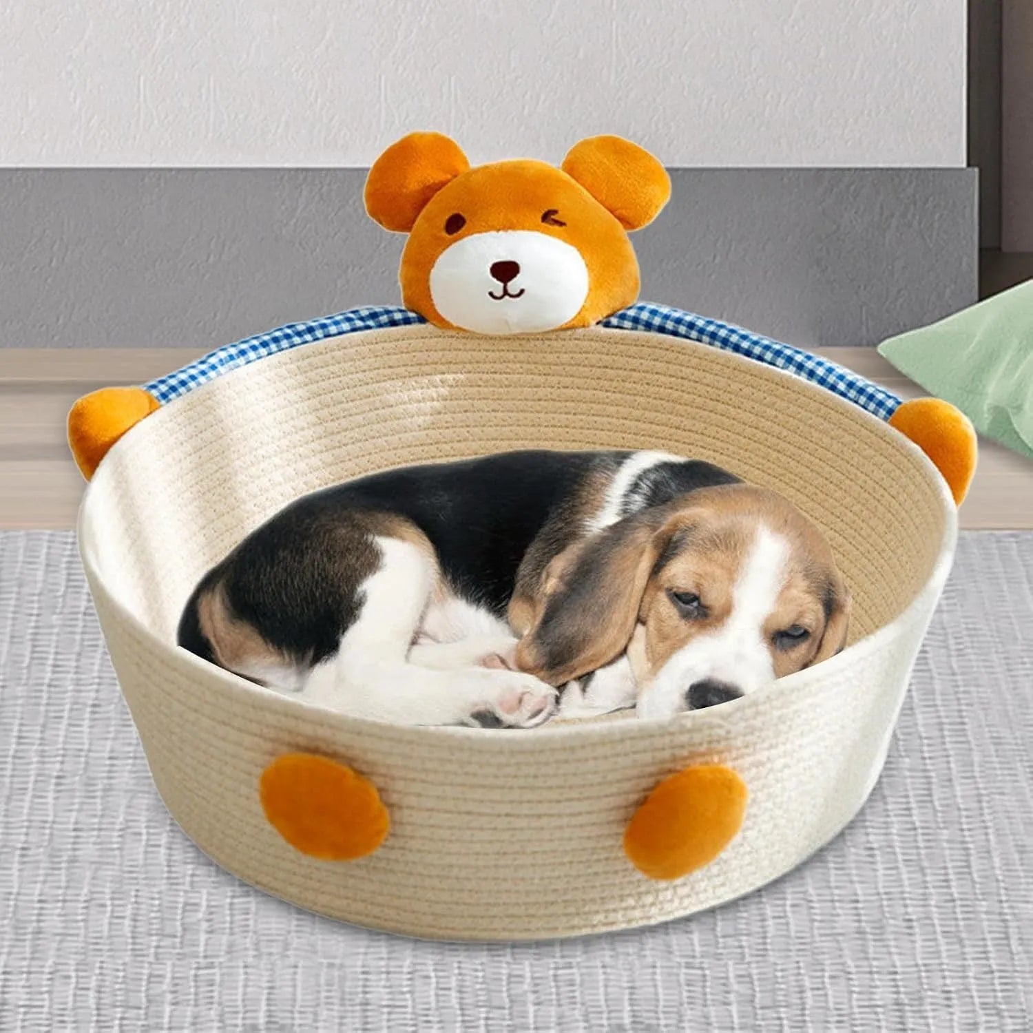 Woven cotton rope cat bed basket with integrated scratching surface in rabbit design