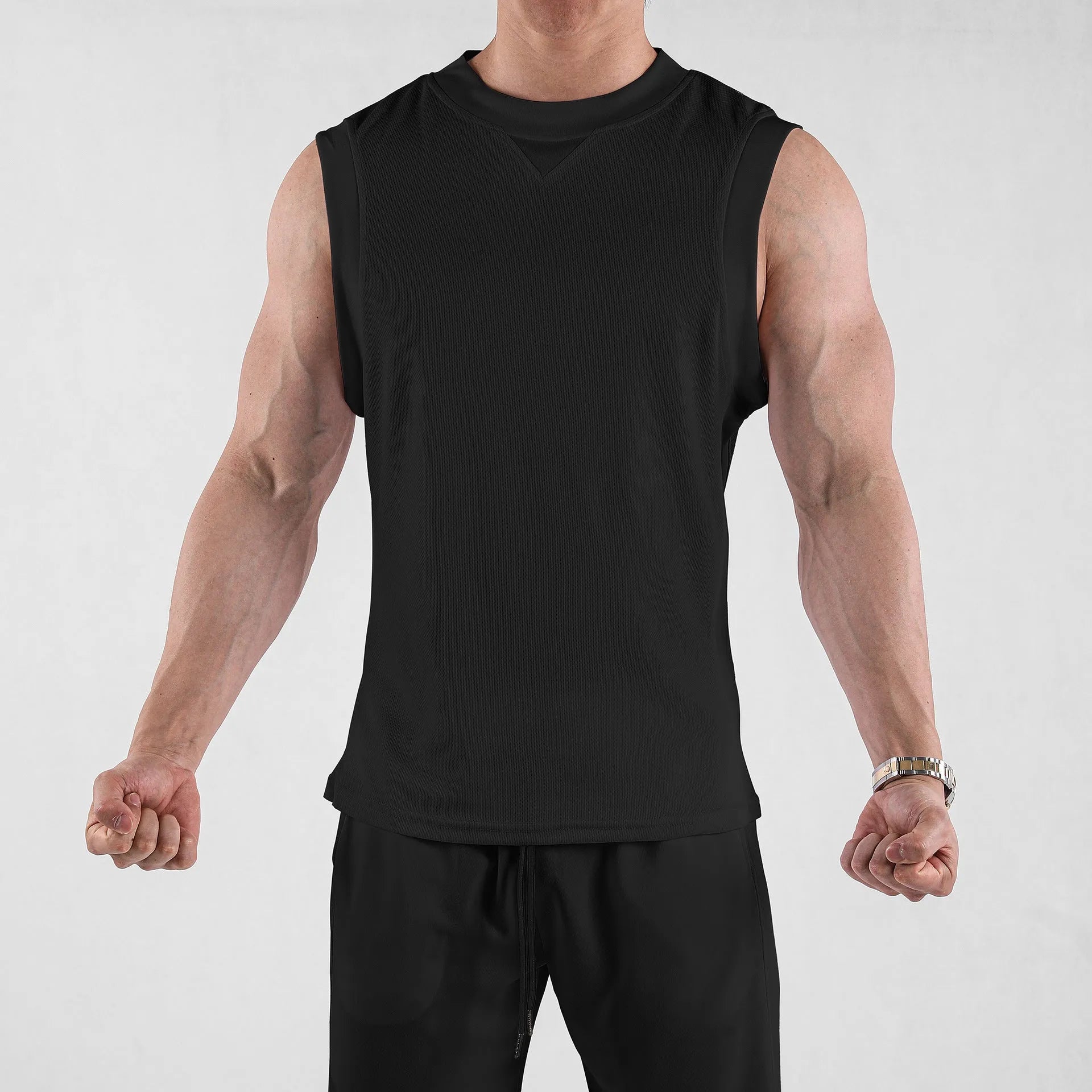 Men's white loose fitting quick-dry fitness vest for summer sports activities