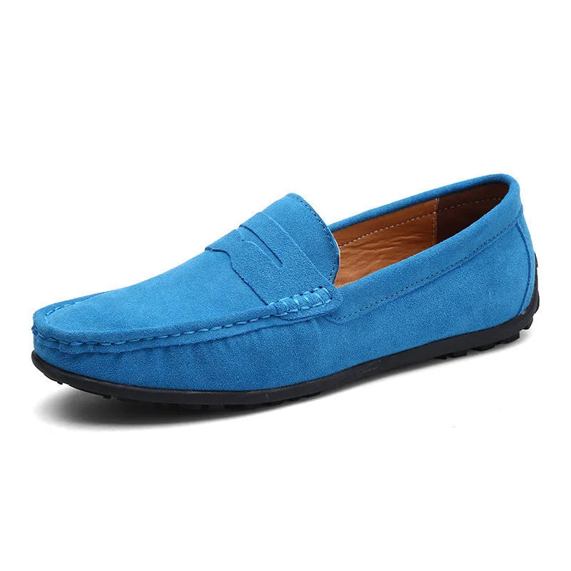 Men's plus size Gommino style casual shoes in suede leather with a round toe and flat rubber sole.