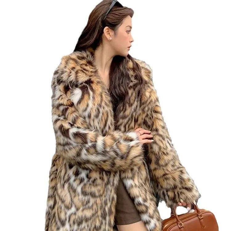 Faux fur street fashion coat with fur collar in long and mid-length styles