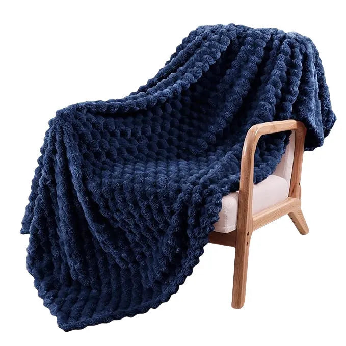 Children's soft polyester plaid blanket in solid colour, European and American style, 50x70 inch size
