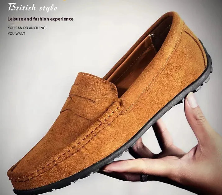 Men's plus size Gommino style casual shoes in suede leather with a round toe and flat rubber sole.