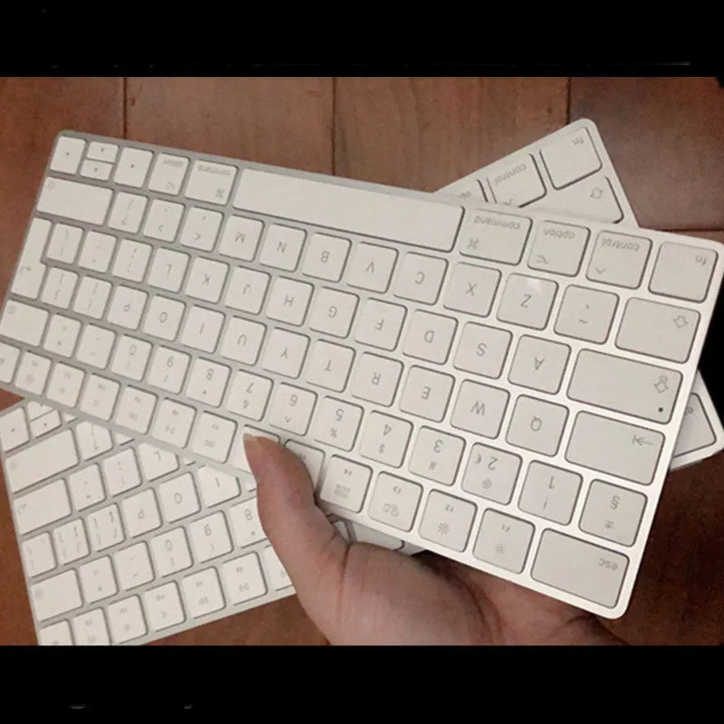 White Apple G6 Bluetooth wireless keyboard with ultra-thin metal housing