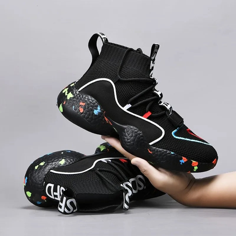 Men's camouflage print sneakers with mesh upper and vulcanised rubber sole