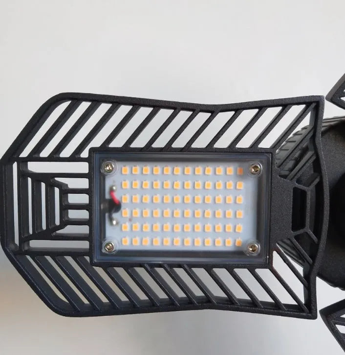 Waterproof foldable industrial garage lamp with aluminium housing and LED illumination for workshops