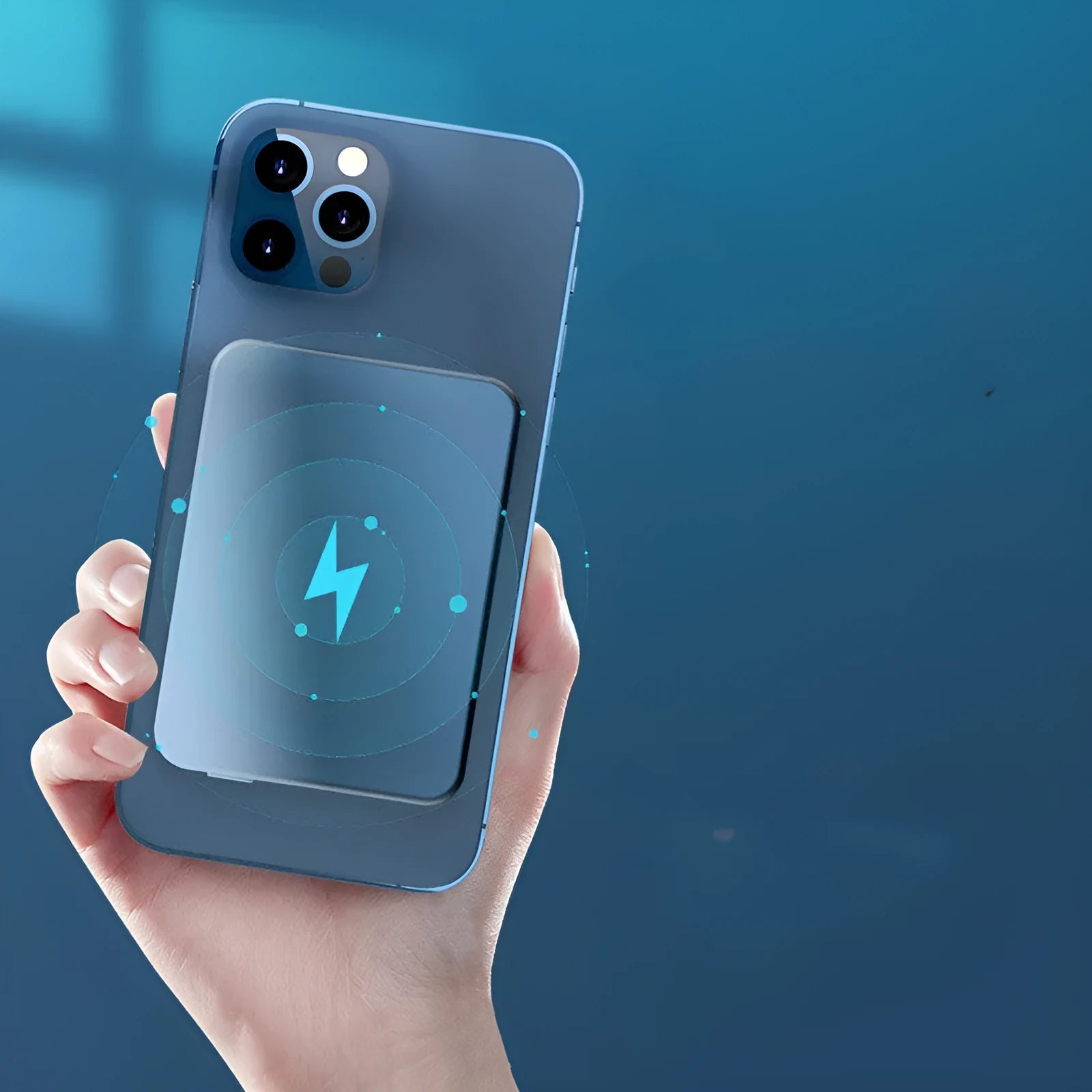 Silver Apple wireless power bank with 5000mAH capacity and magnetic charging