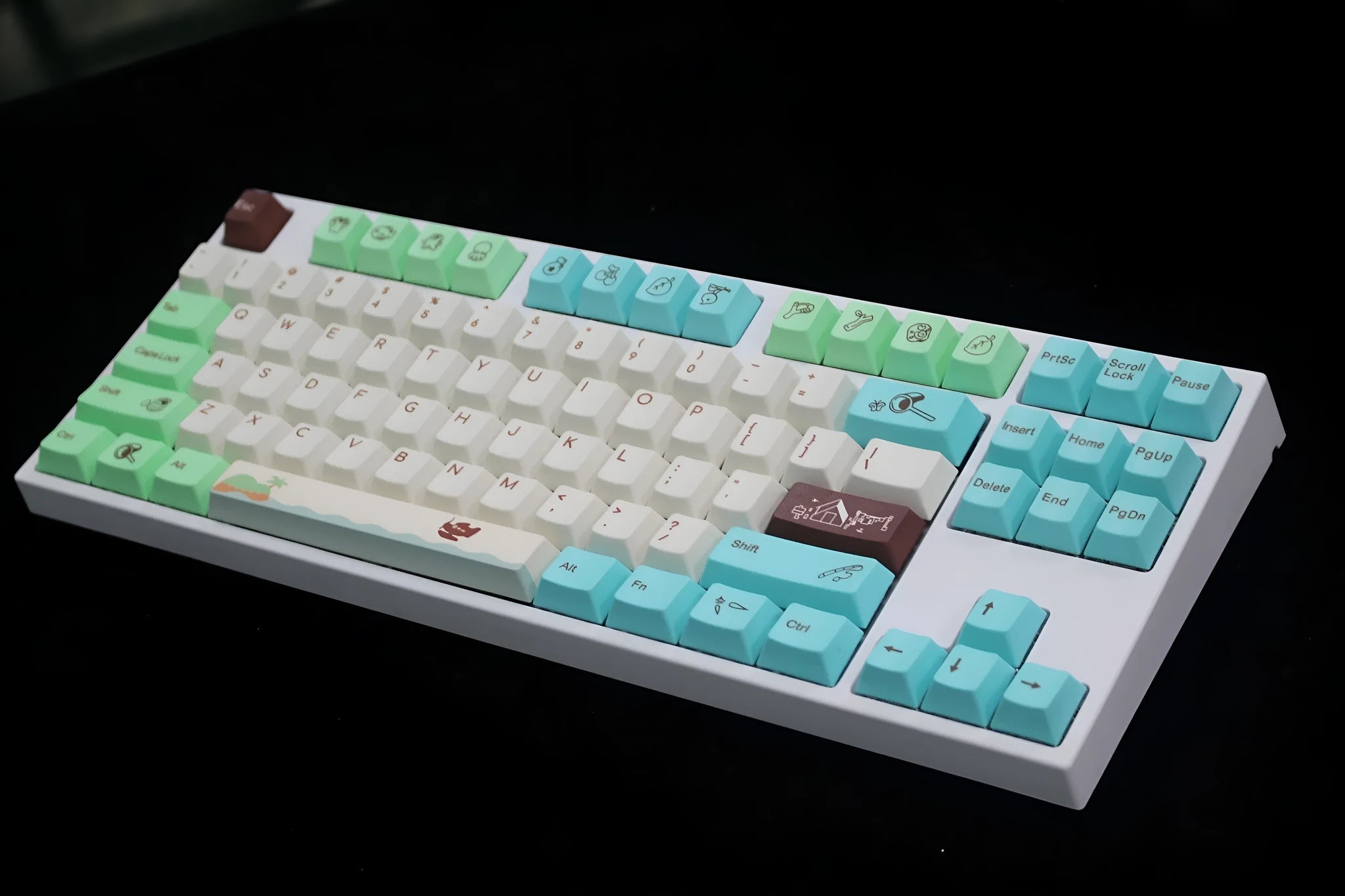 Animal Crossing themed keycap set in standard configuration colour, made from PBT with thermal sublimation print in OEM profile height