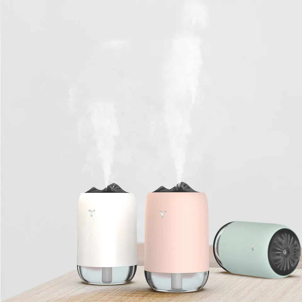 Magic Flame columnar humidifier in light blue colour with USB cable for desktop placement