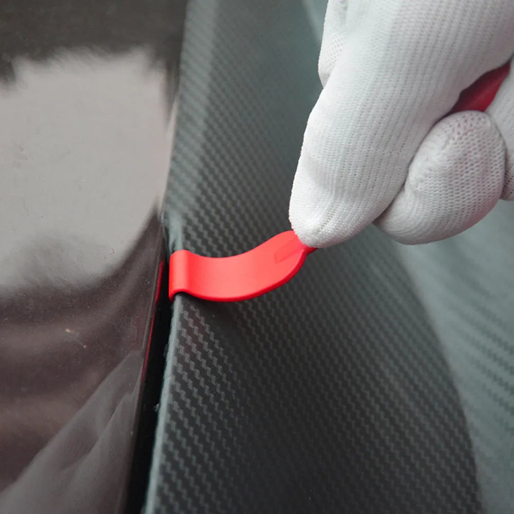 21-piece car filming tool kit with felt edge squeegee and safety vinyl cutter in red colour on white background
