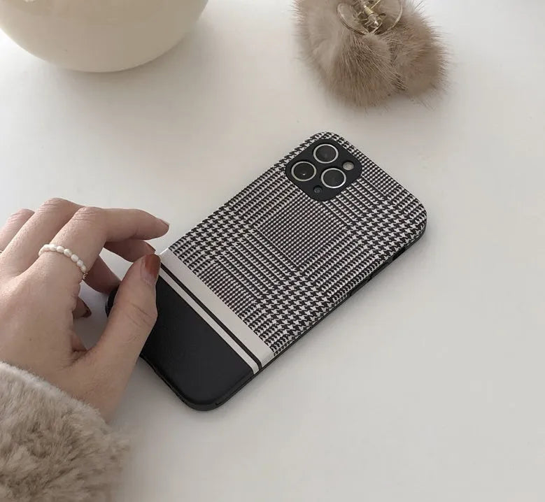 Black houndstooth soft rubber iPhone 11 phone case protective cover