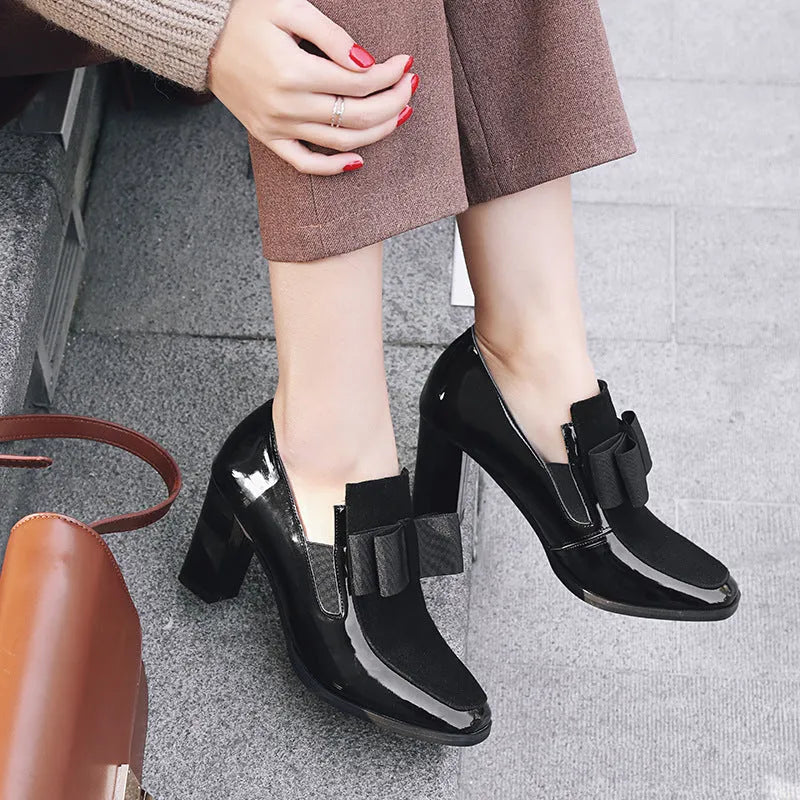 Women's large size high heel shoes with thick 8cm heel in black patent leather