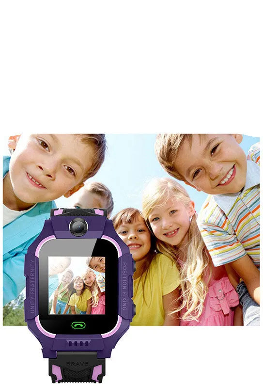 Z6 Q19 children's smart watch with 1.44-inch touch screen in green, purple or red colour options