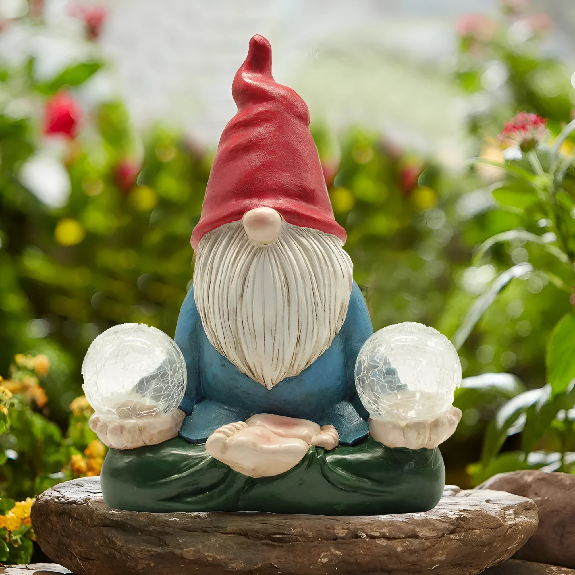 Solar LED resin dwarf doll garden statue with faceless old man design for outdoor decoration