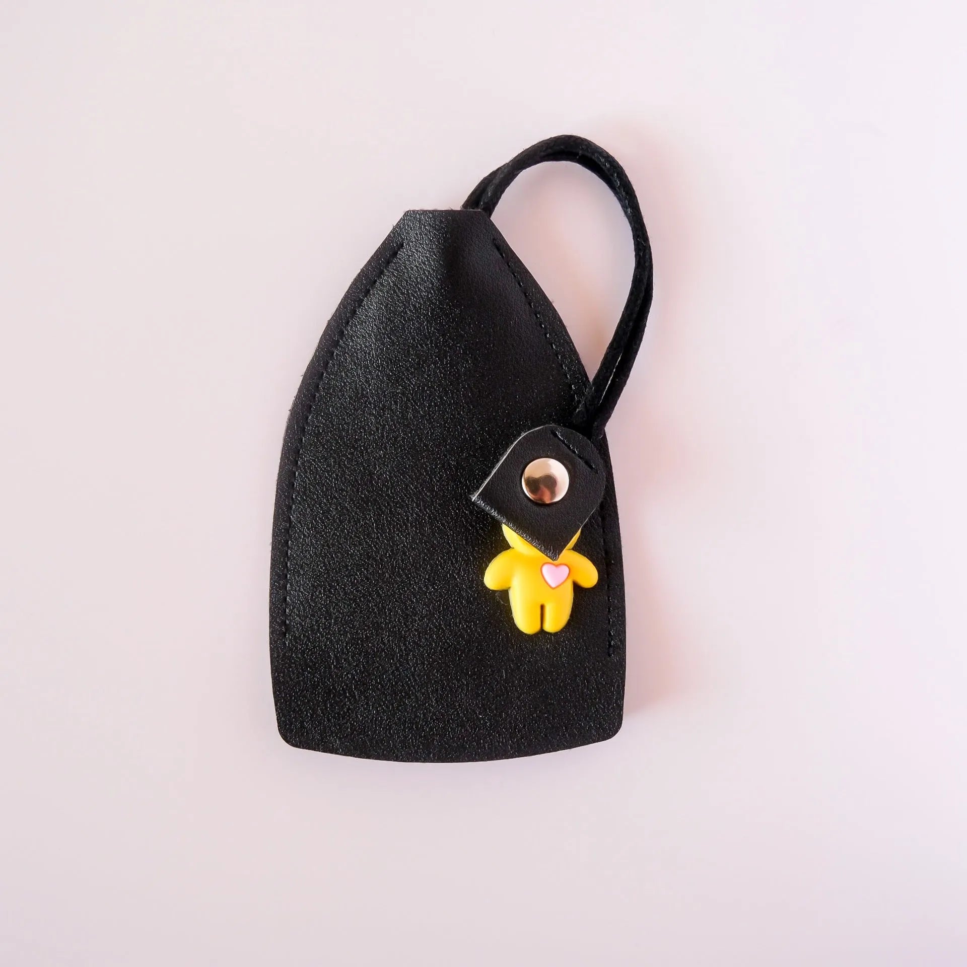 Universal PU car key case in black with key and credit card slots, anti-theft feature