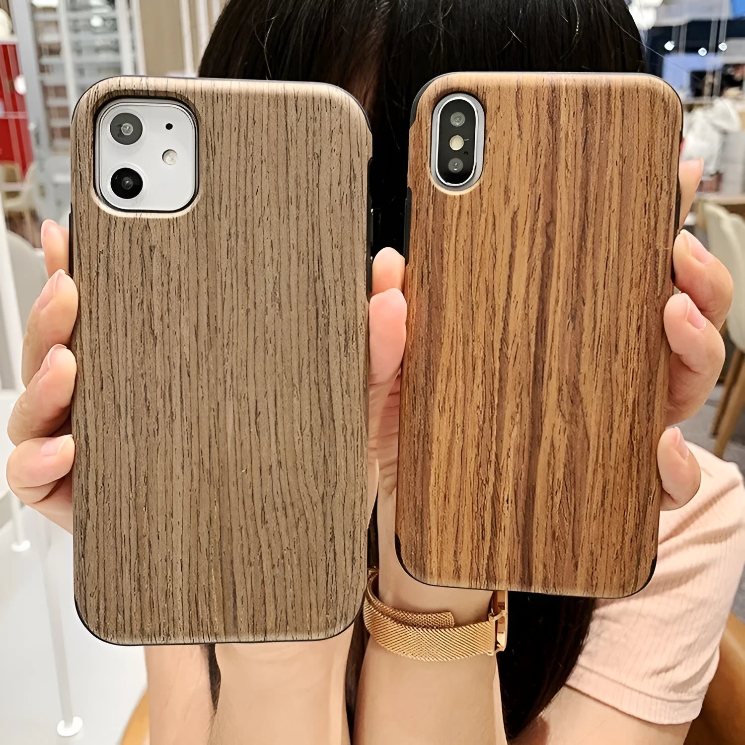 Wooden iPhone case in rosewood, teak and walnut finishes for various iPhone models