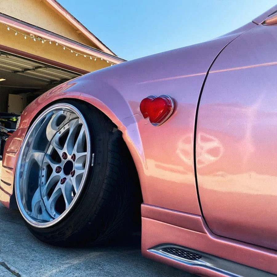 12V heart-shaped Japanese-style modified auto fender LED sidelight in pink colour