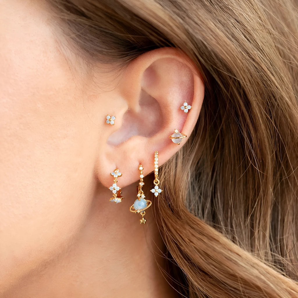 Japanese Korean style flower nail protein ear studs in gold or silver with zircon mosaic detailing