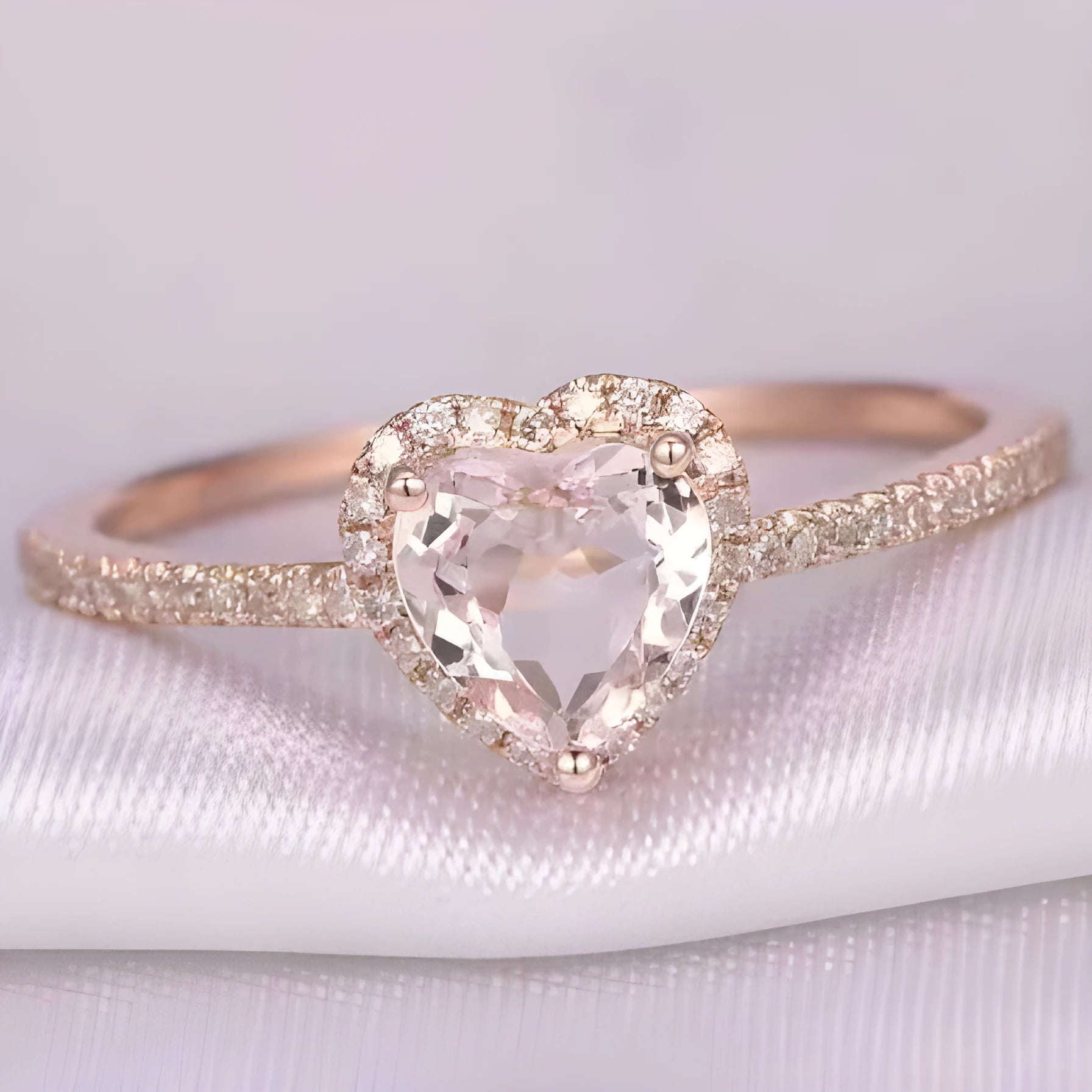 Women's heart-shaped crystal wedding ring in rose gold or silvery electroplated finish