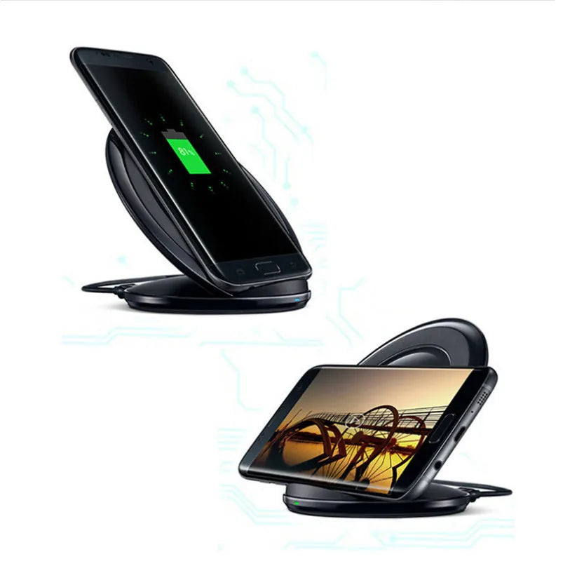 Black Qi wireless fast charging pad for Samsung Galaxy Note Edge on a desk next to a USB cable.