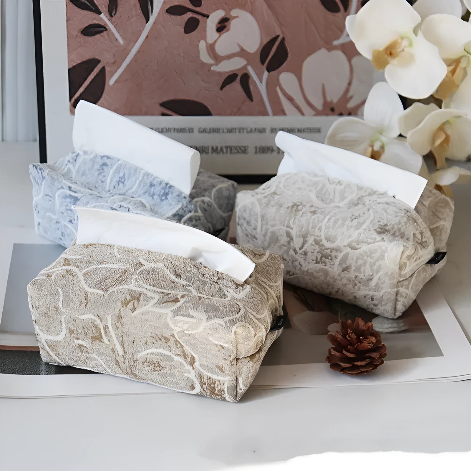 Chinese style cotton fabric tissue box with rose pattern in beige, blue or brown measuring 17x11x7cm