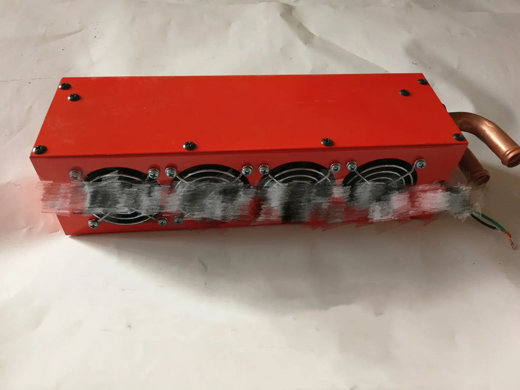 Metal automotive heater with copper pipe connections for 12V 24V vehicle installation
