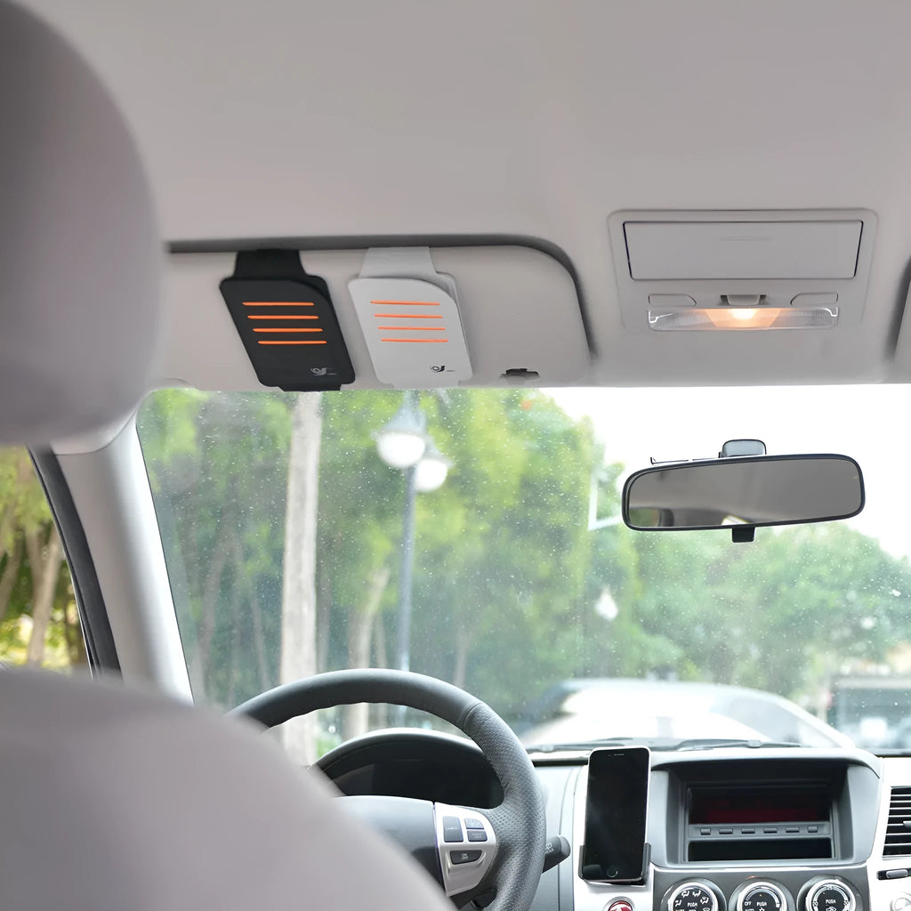 Four car sun visor shading panels with vehicle storage bag in black or grey