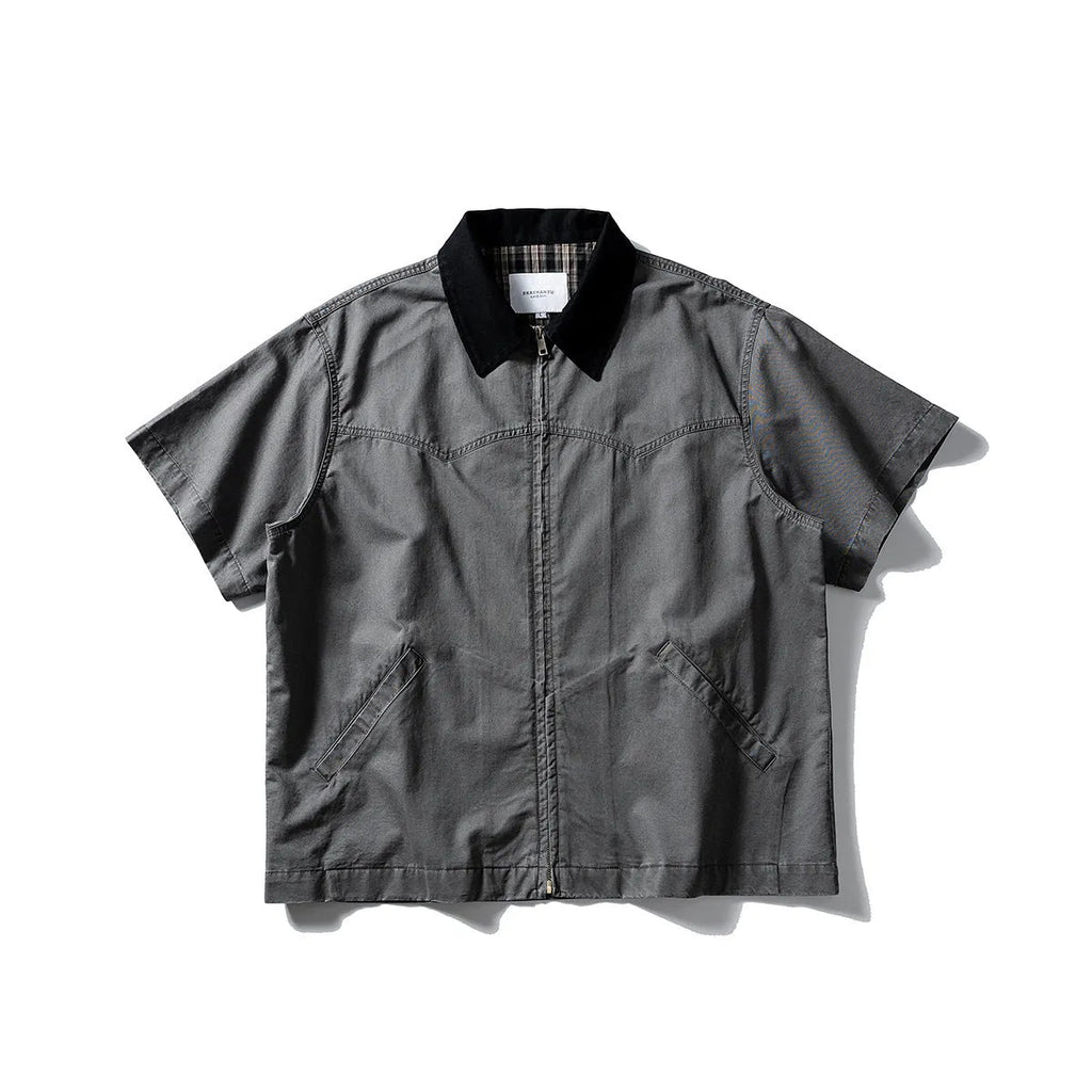Men's khaki cotton short-sleeve overalls shirt with cardigan front and loose fit