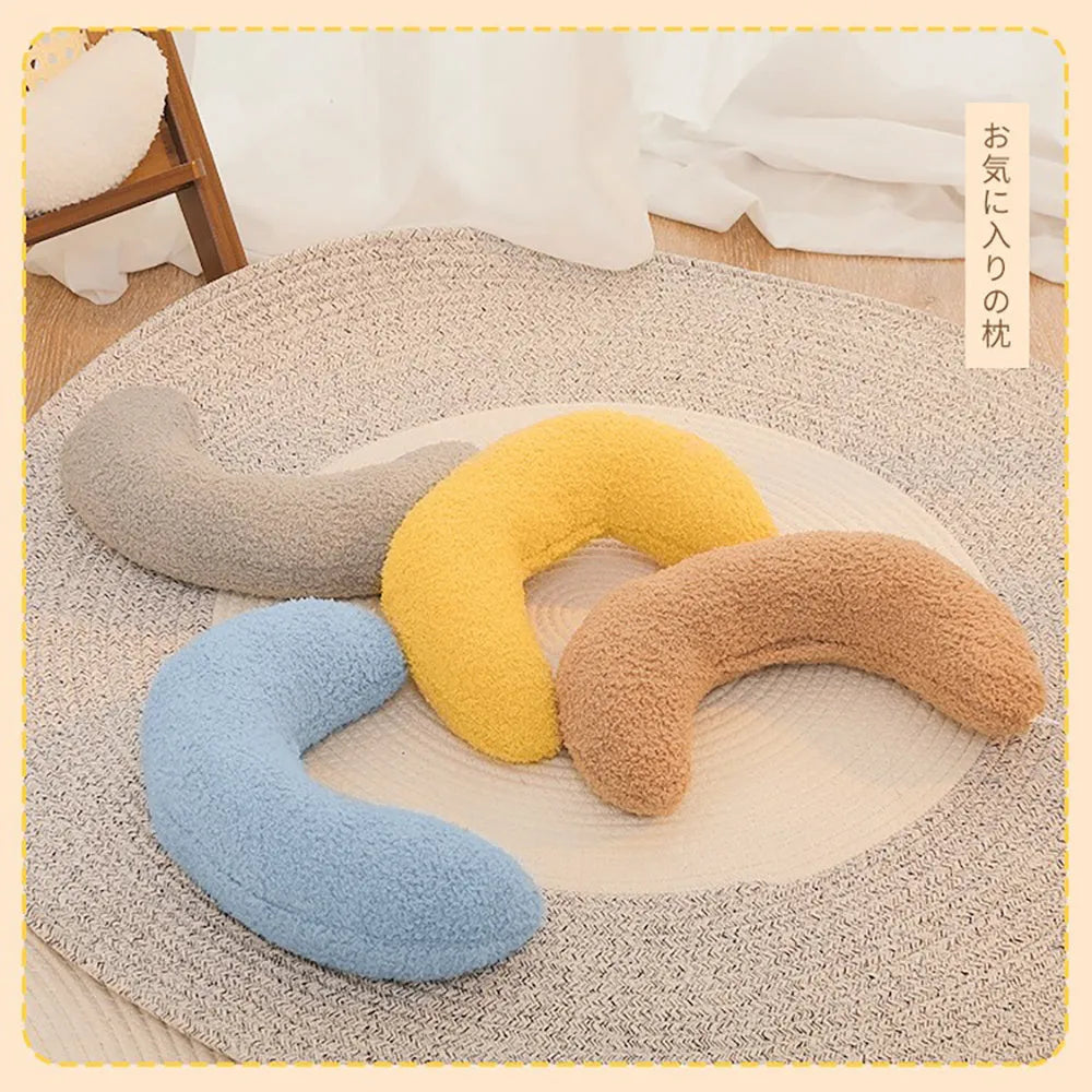 U-shaped soft cat pillow with an adjustable fabric collar in blue, khaki, white or yellow