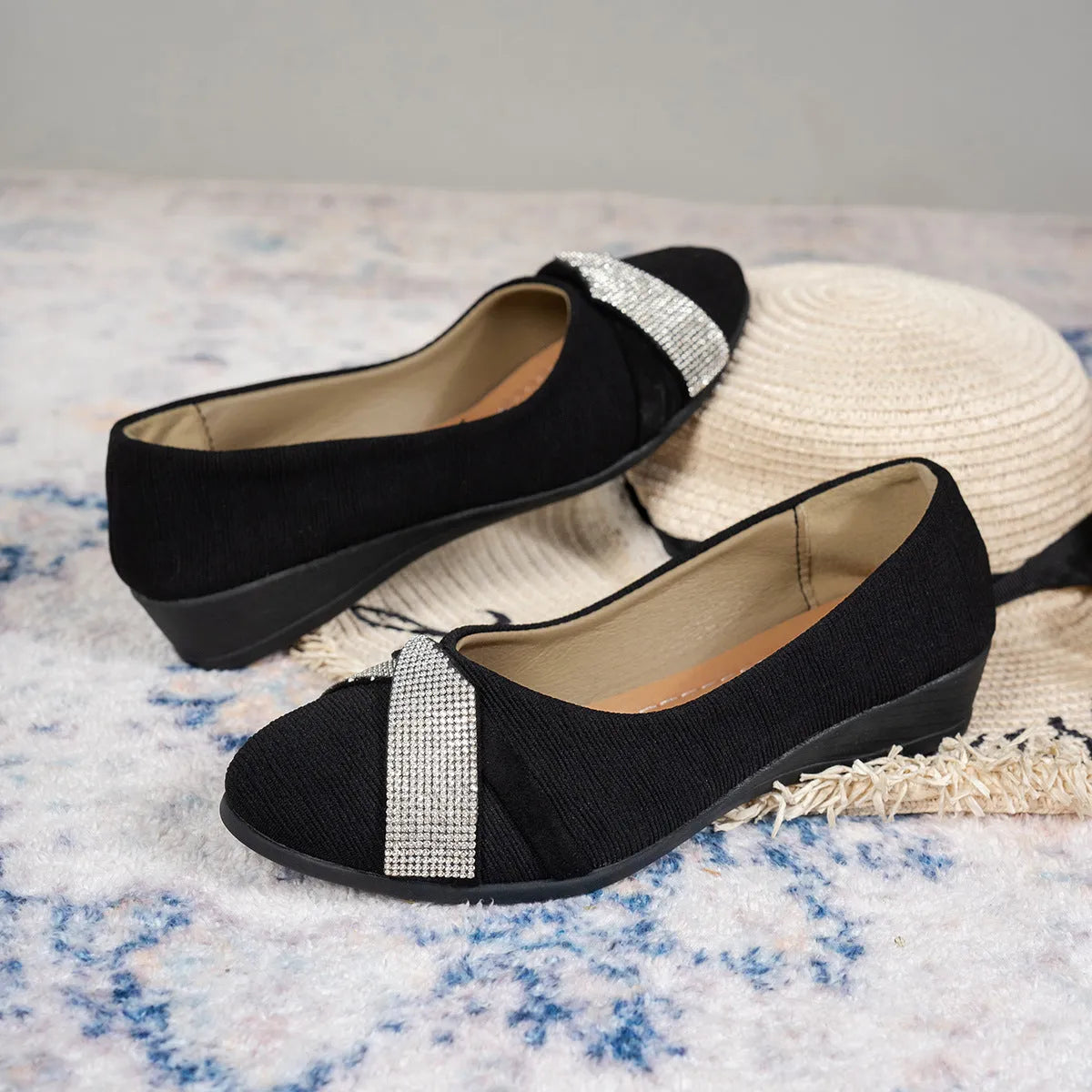 Black women's slip-on casual shoes with rhinestone decoration and chunky 6-8cm heel