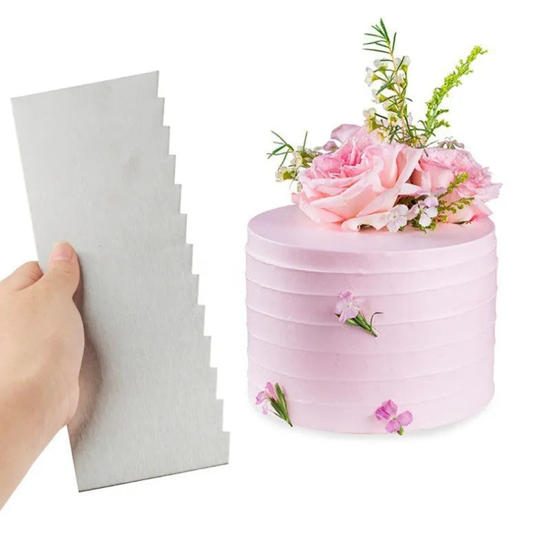 Stainless steel cream scraper with polygon cake patterns for baking decoration