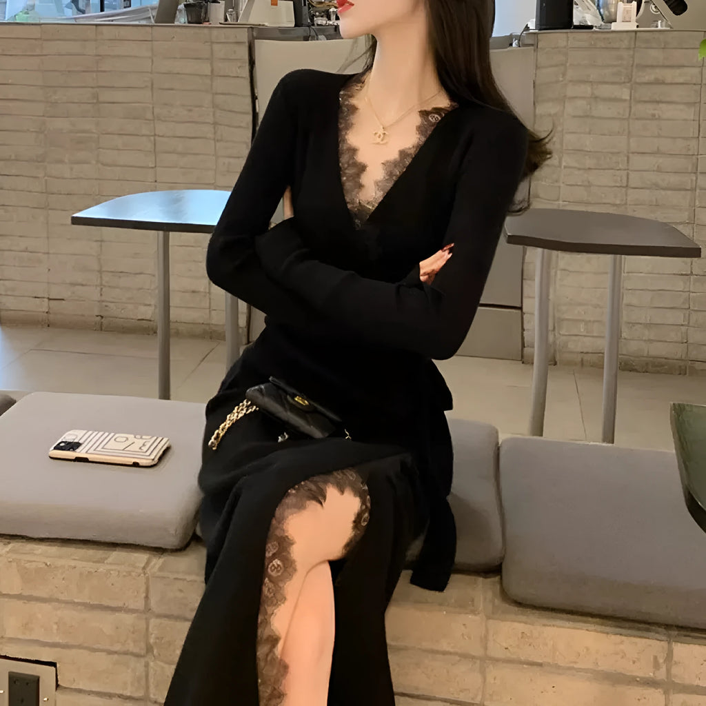 Black solid colour polyester princess dress skirt with free size fit and elegant styling