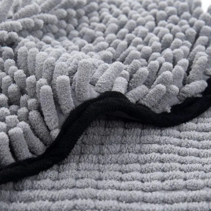 Blue pet bath towel measuring 62x23 cm for drying dogs and cats