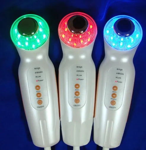 3MHZ LED colour photon massager with 36 adjustable R/G/B phototherapy modes, 150g, 17.5 x 4.7 x 4.4cm, for facial and body skincare