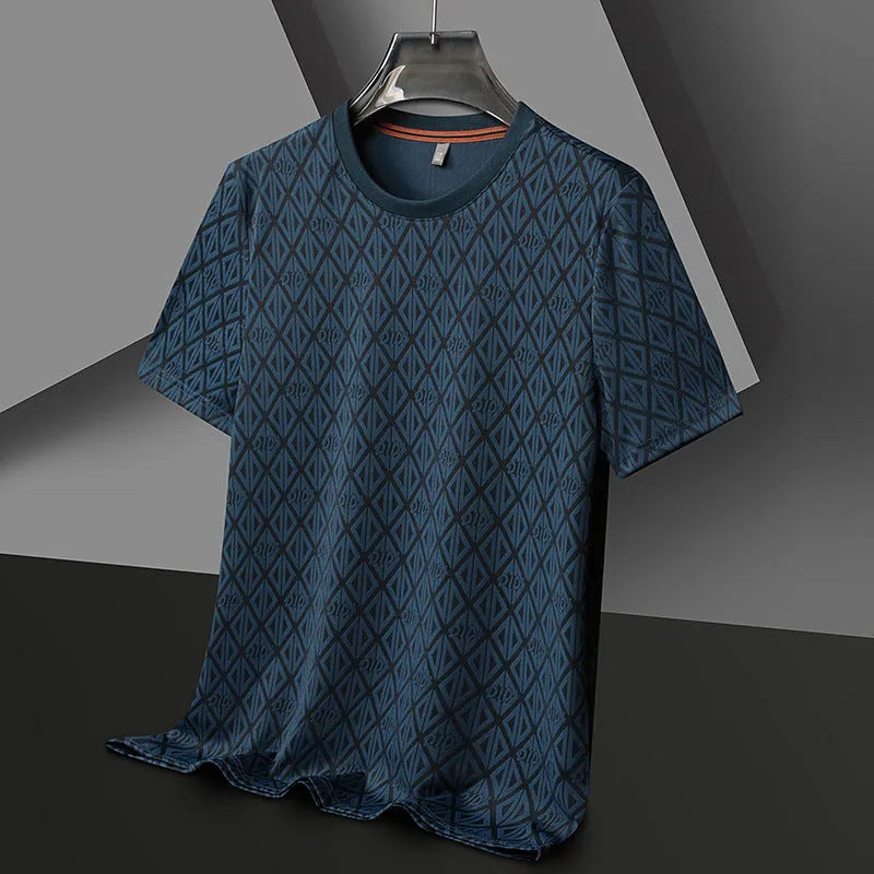 Men's black ice silk short sleeve t-shirt with round neck and loose fit casual design