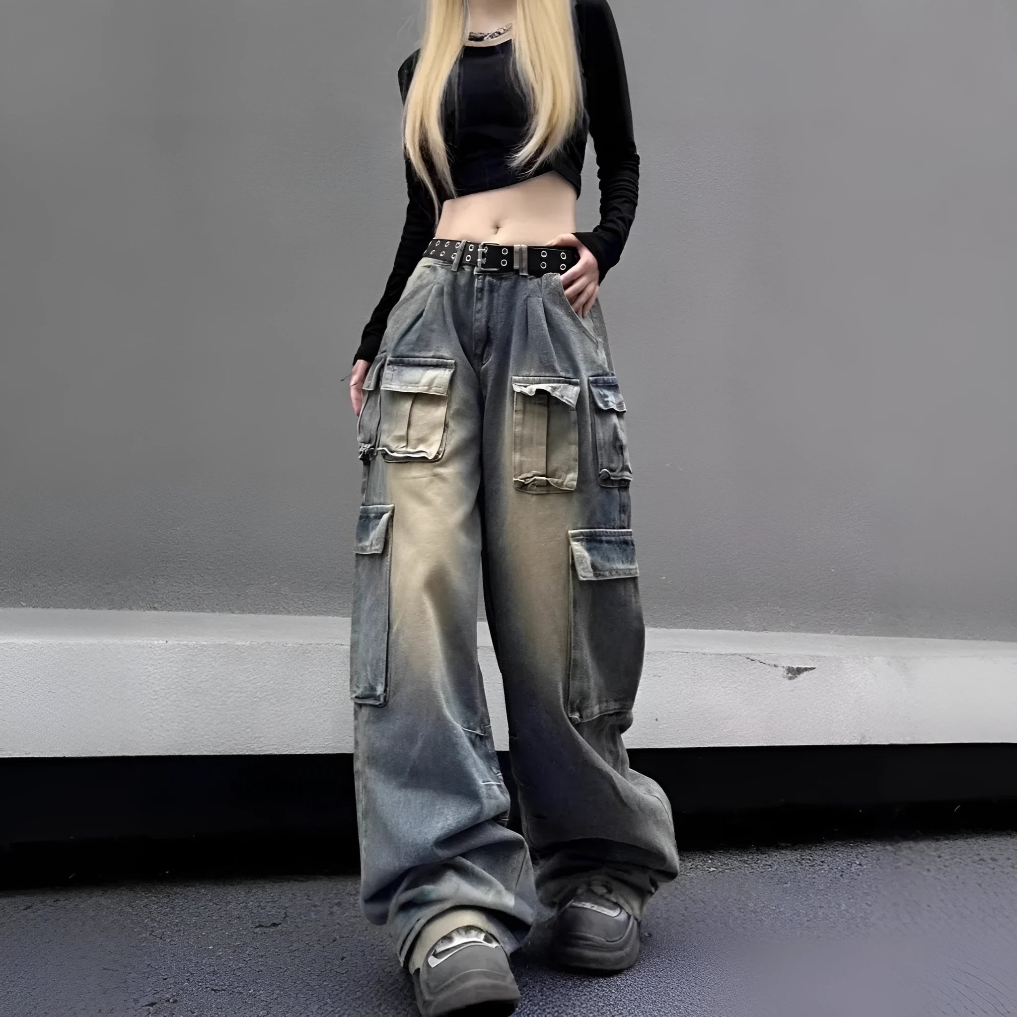 Loose fit distressed denim pants with multiple pockets in straight-leg street style
