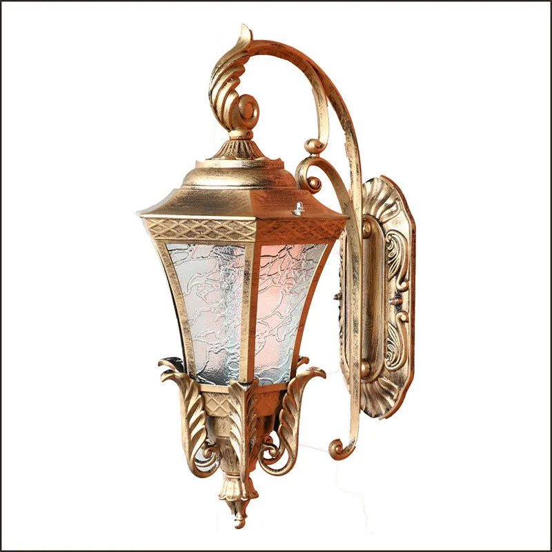 Black European-style outdoor street lamp with IP54 rating for courtyard landscape lighting