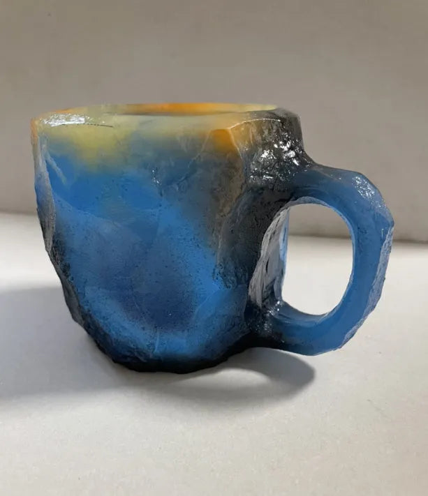 400ml resin coffee mug with handle in a choice of colours including blue, purple, and rock pattern.