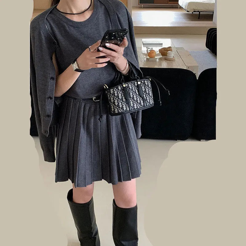 Women's art retro knitted two-piece set with vest skirt and long-sleeved cardigan