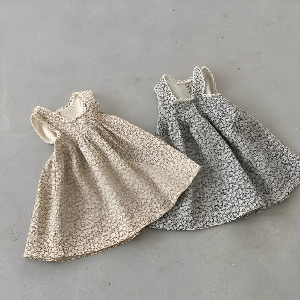 Girls' three-dimensional lace vintage floral vest dress in gray apricot polyester fiber, suitable for heights 73-100cm